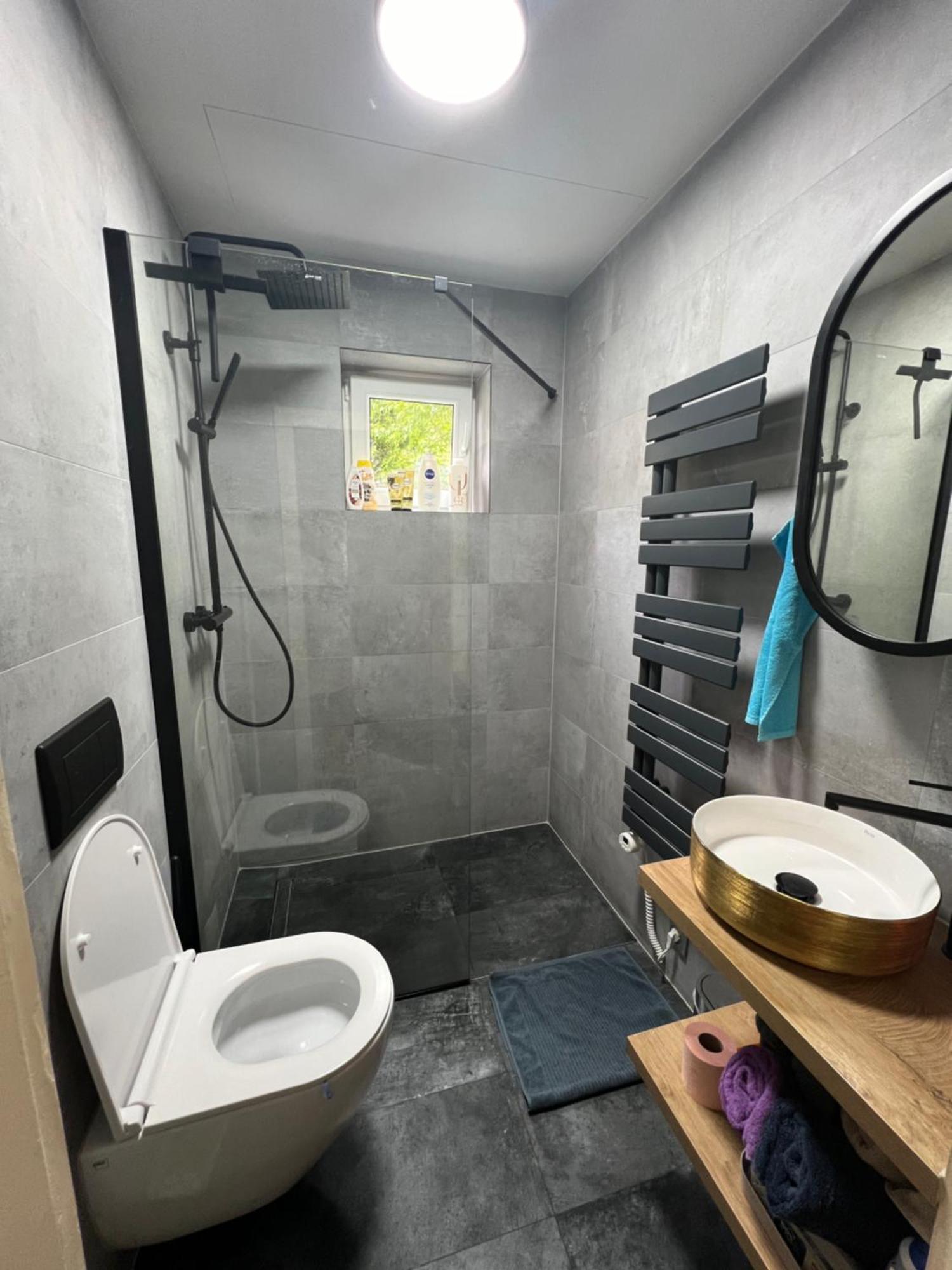 Ausseerland Apartments - Relax, Ski, Hike And Bike, Garden, Parking, Bbq, Near Hallstatt, Loser, Tauplitz And Krippenstein, Free Wi-Fi And Netflix باد اوسي المظهر الخارجي الصورة